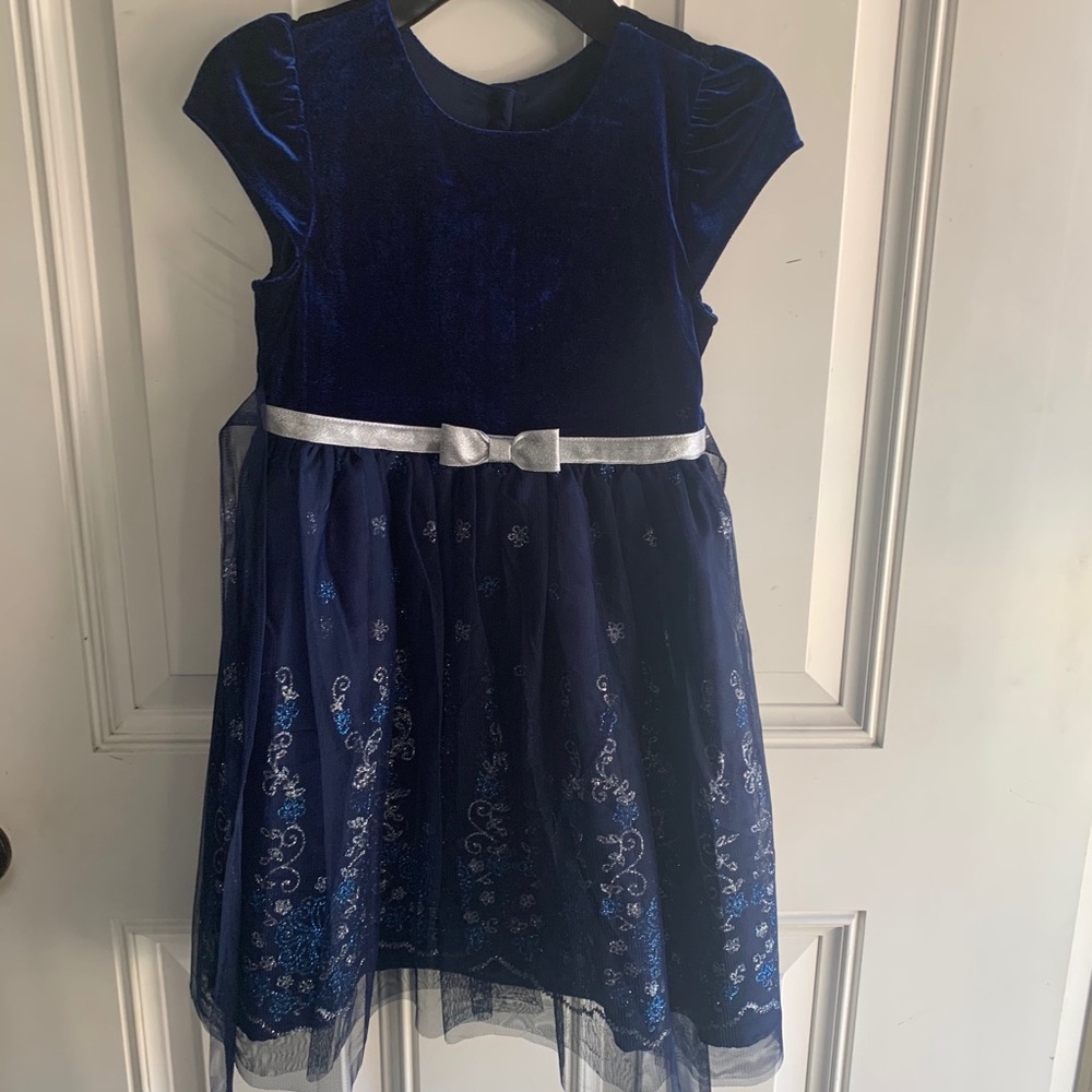 Girls holiday dress